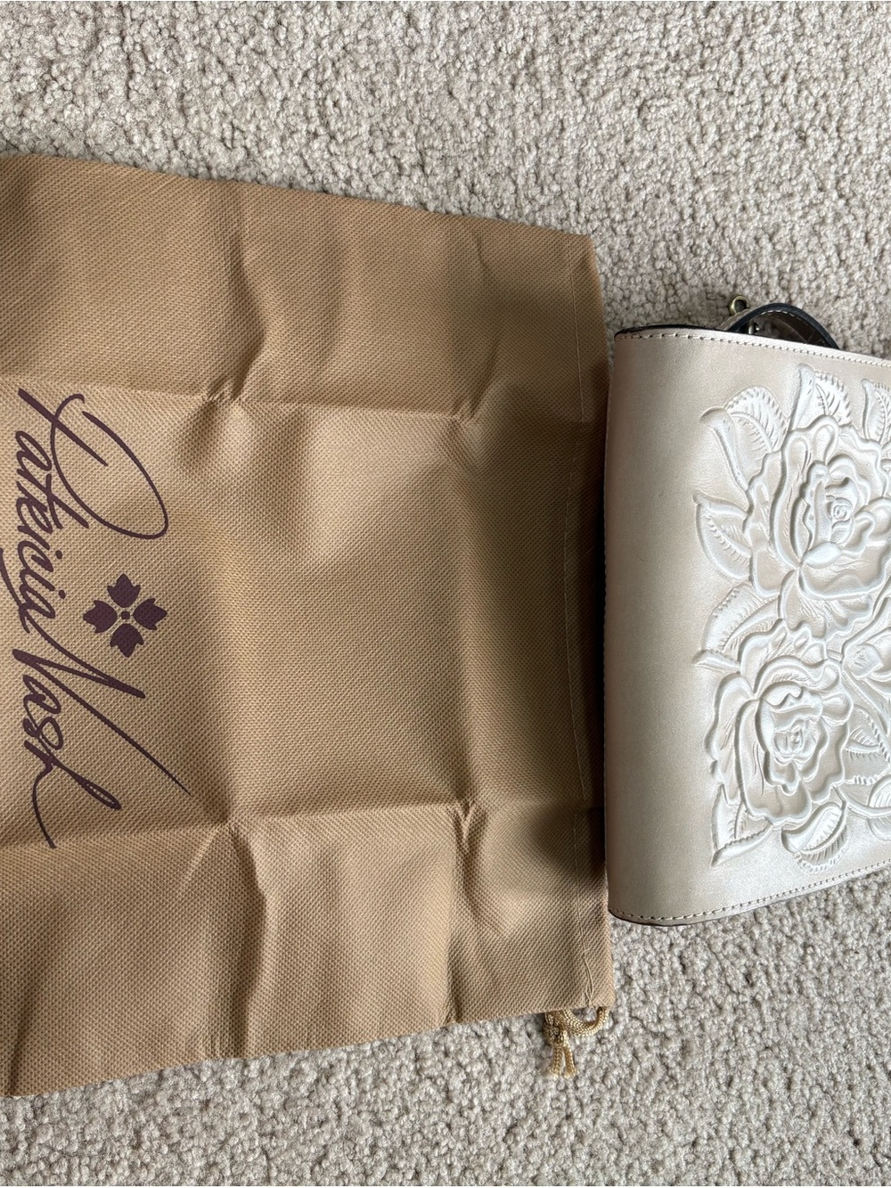 Patricia Nash Cream Embossed Floral Leather Crossbody with Chain Accent - Picture 9 of 9